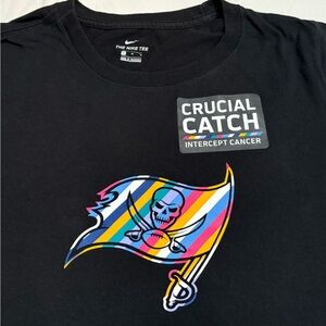 Nike Intercept Cancer Crucial Catch The Nike Tee Tampa Bay Buccaneers Black Sz M